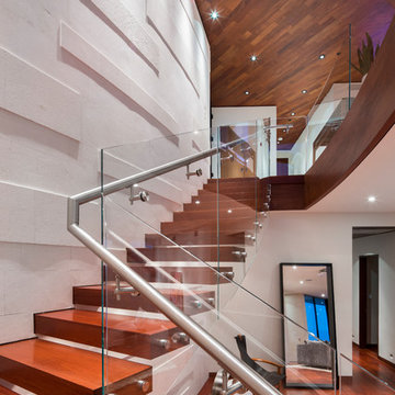 Santos Mahogany Natal - Hollywood Hills