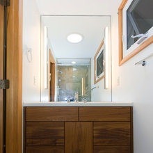 Master bath mirror lighting