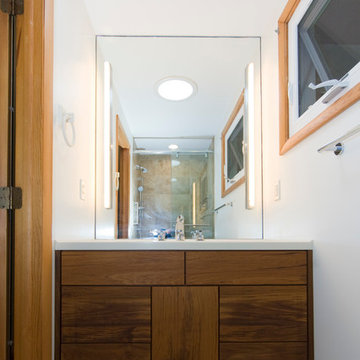 Clean lines for the vanity