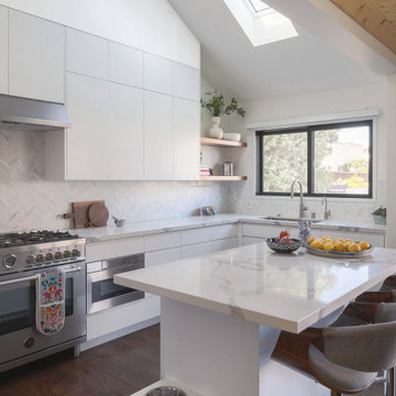 CULVER CITY  BUNGALOW