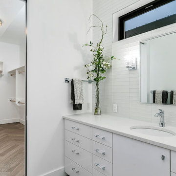 Contemporary Home Build in Lincoln