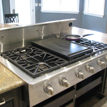 Elegant Gray Transitional Kitchen