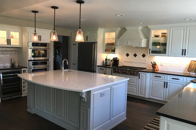 Example of a transitional kitchen design in Portland
