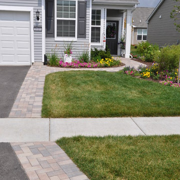 Shorewood - Front Entry Sidewalk and Driveway Ribbon