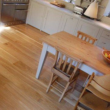Prime Oak Floor in Family Kitchen