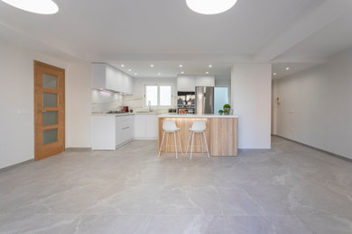 Reforma Vivienda (Cocina- Salón) Malvarrosa Ying - David