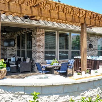 Pergola , outdoor kitchen and fire feature