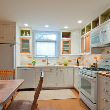 Happy Kitchen