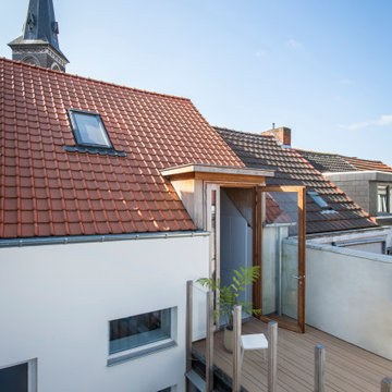 Dachterrasse in Borgerhout: Über den Dächern der Stadt - Terrassendielen