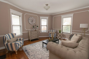 All the Hyde Park Charm - Cincinnati, Ohio Staging