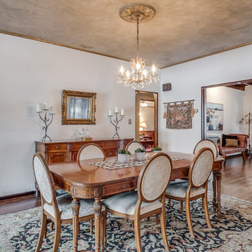 Traditional Dining Room
