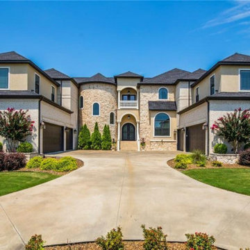 Pinnacle Tuscan Estate