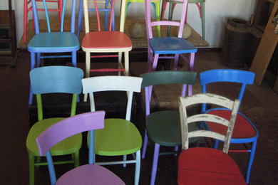 Sedie di legno colorate - Ecobar