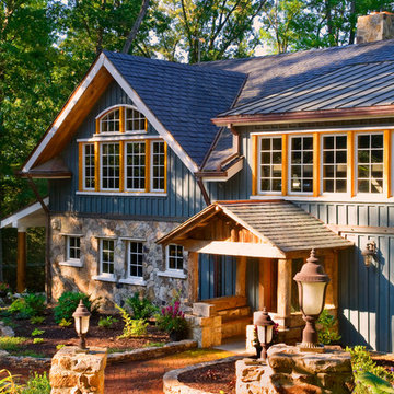 200 year old Pennsylvania Barn given a new life on the James River