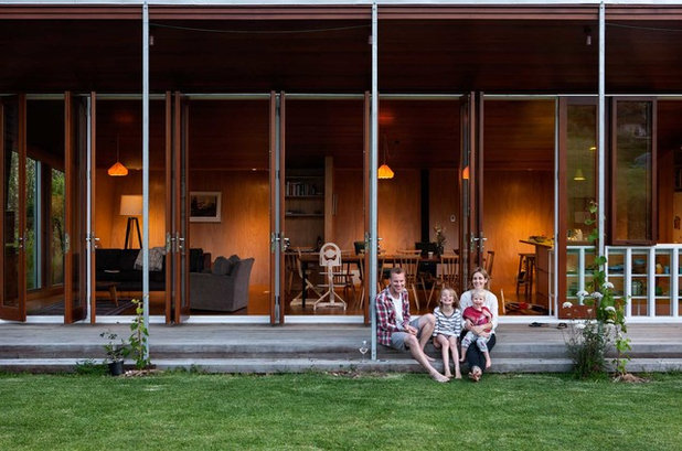 Contemporary Exterior by Bull O'Sullivan Architecture Limited