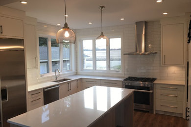 Kitchen - cottage kitchen idea in Calgary