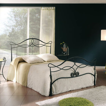 Soraya Iron Bedroom Set - $1036.20
