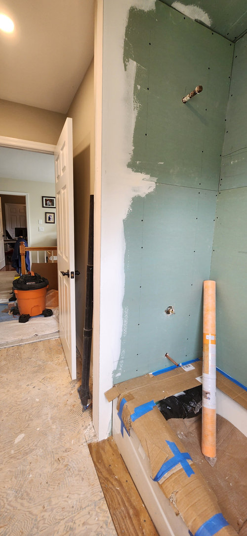 Help! Alcove bath tile surround design.