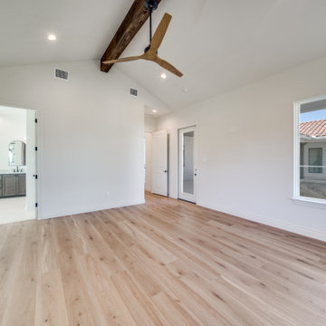 Spanish: 3,430 ft², 4 BR/3.5 BA/1 ST