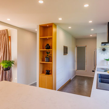 Feature shelving