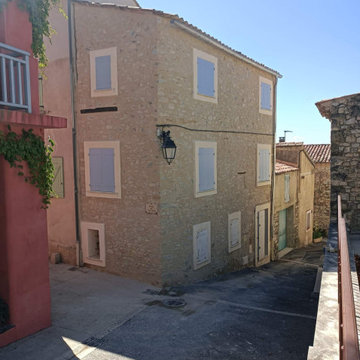 façade de maison de village