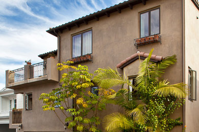 Mediterranean exterior home idea in Los Angeles
