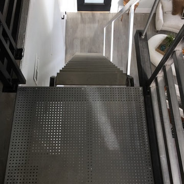 Aluminum staircase