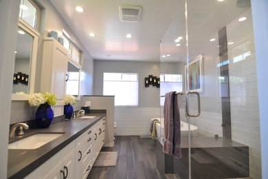 Inspiration for a bathroom remodel in Los Angeles