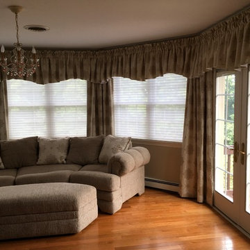 Bay Scalloped Rod Pocket Valance