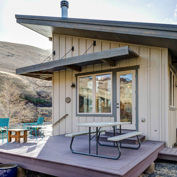Deschutes River Cabin