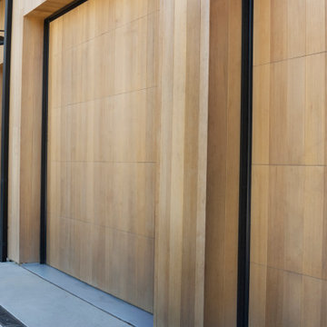 A Modern Country home in Hidden Hills thanks to the woodwork