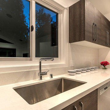 Monte Sereno Pool House Kitchen