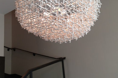 Entryway - modern entryway idea in Chicago