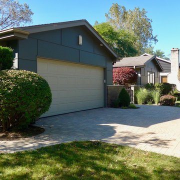 James Hardie Siding Ranch Home in Norhbrook, IL