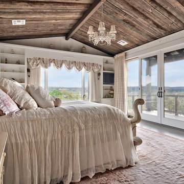 Romantic Hill Country Dream