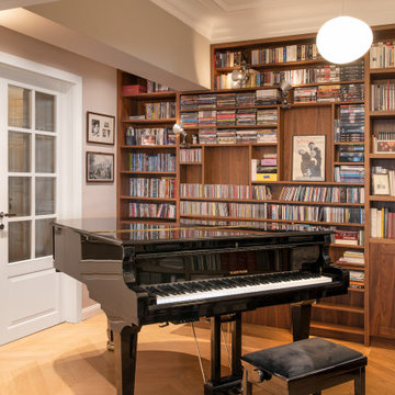 Apartment with Parisian Flavour