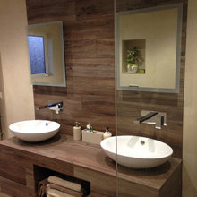 ensuite (mine)