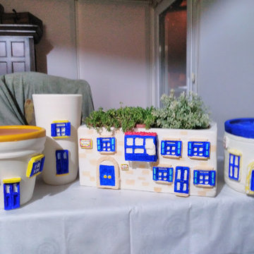 terracotta pots and outdoor plaster ornated planters