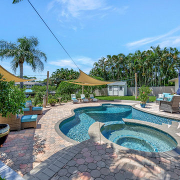 Canal Home
