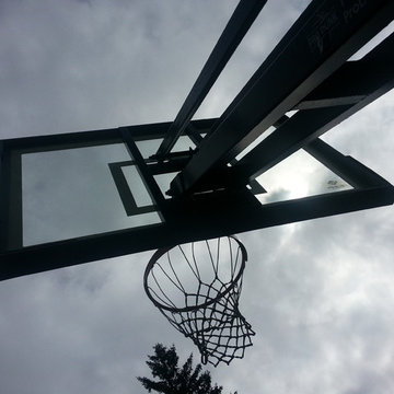 Manish C's Pro Dunk Gold Basketball System on a 20x24 in Woodbury, NY