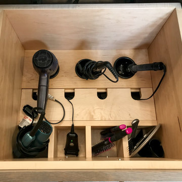 Powered Styling Station