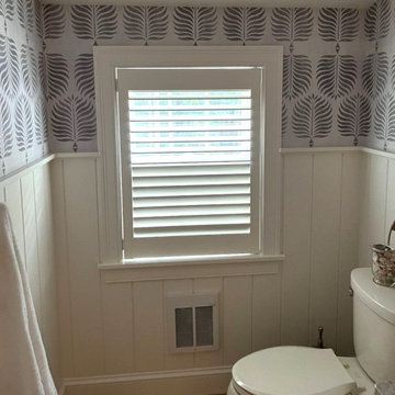 Bathroom shutter