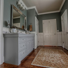 HARDWOOD FLOORS IN BATHROOM