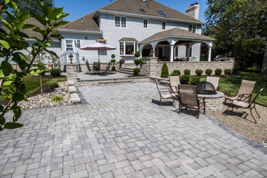 Inspiration for a contemporary patio remodel in New York