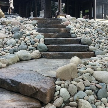 Lakefront landscaping