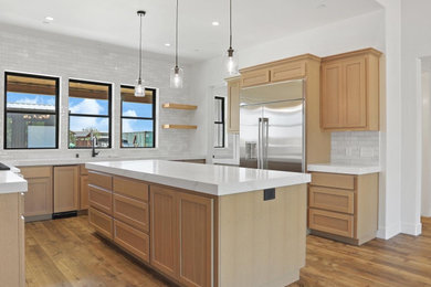 Example of a trendy kitchen design in San Francisco
