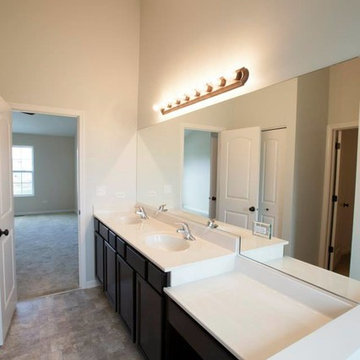 The Oakton Master Bathroom