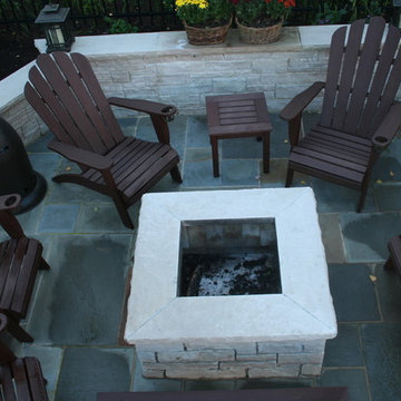 Lake Forest, IL Blue-Stone Patio with Fire Pit