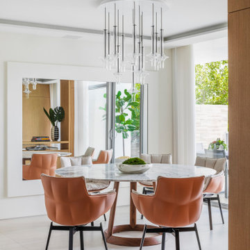 Sunset Harbor Pied-à-terre | Dining Room