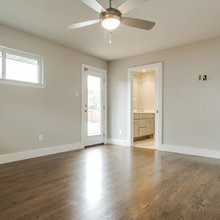 Bedrooms - Mid Century in Dallas area